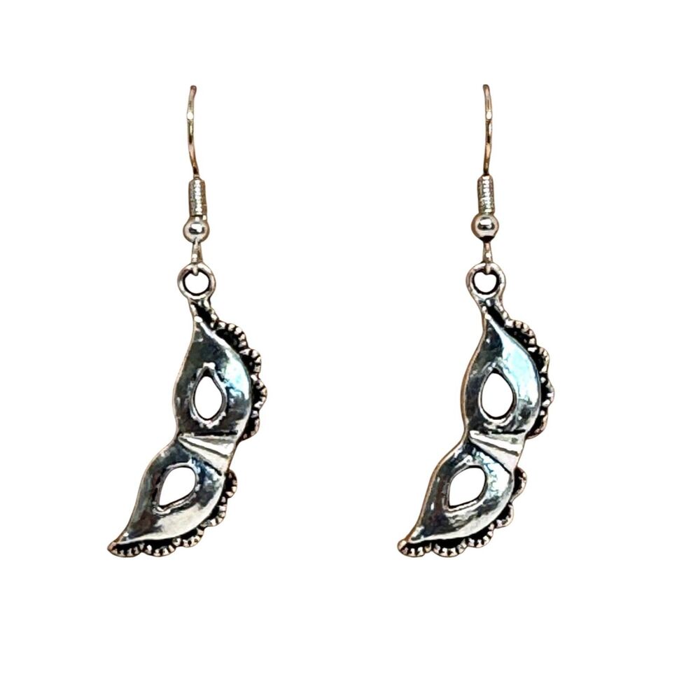 New Indio Jewelry Ladies Silver Mardi Gras Mask Earrings Item #2086